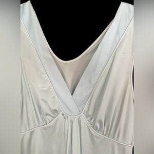 Long Light Green Vintage Vanity Fair Nightgown Sz Small